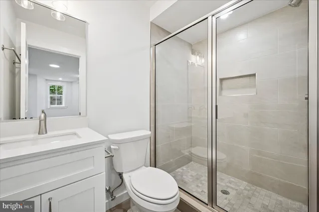 $6,000 | 3408 Race Street, Unit 1, Philadelphia, PA 19104