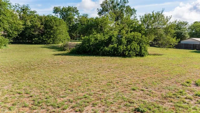 $850,000 | 1280 Cage Street, Unit A, Stephenville, TX 76401