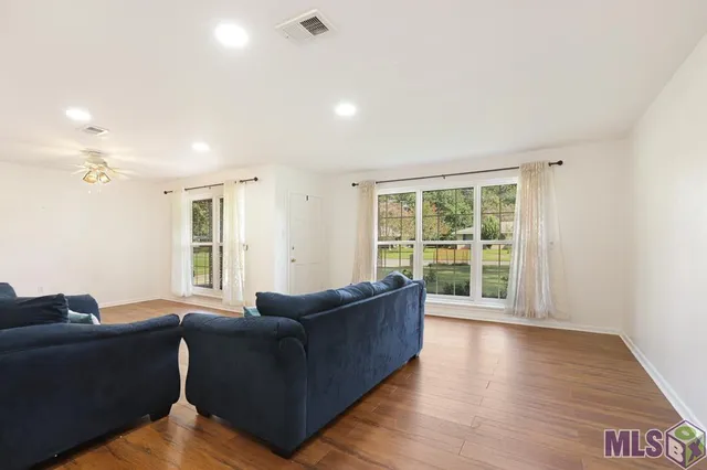 $245,000 | 9820 Van Drive, Baton Rouge, LA 70815