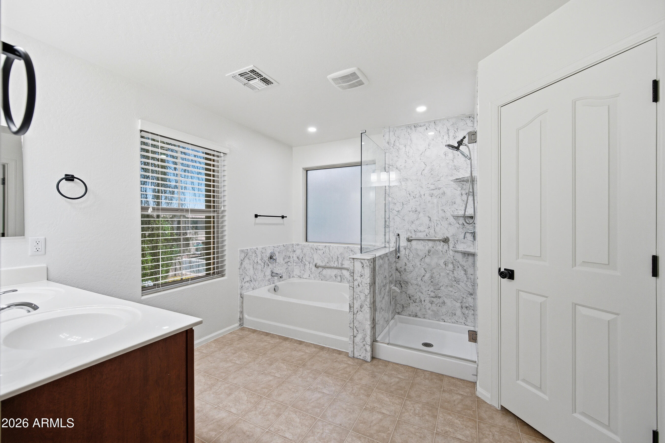 4075 East Nunneley Road Gilbert, AZ 85296 - Photo 31 of 49 33-4075ENR-ocupix-