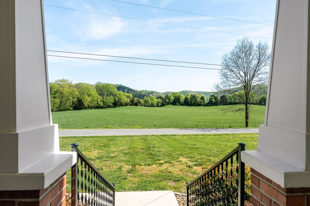 3731 Big Bottom Road Whitleyville, TN 38588 - Photo 5 of 58