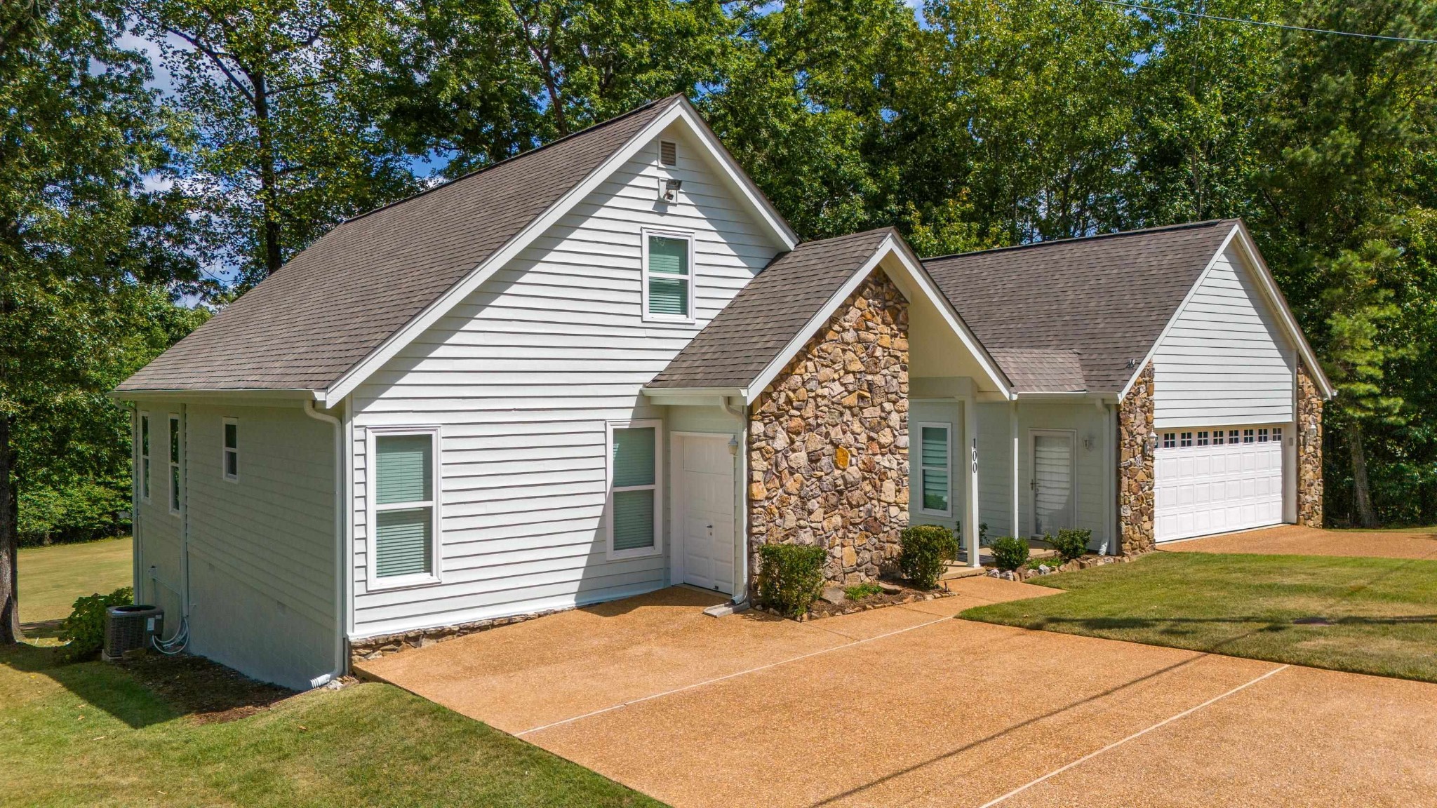 100 Vantage Pointe Counce, TN 38326 - Photo 2 of 33 a view of backyard of house
