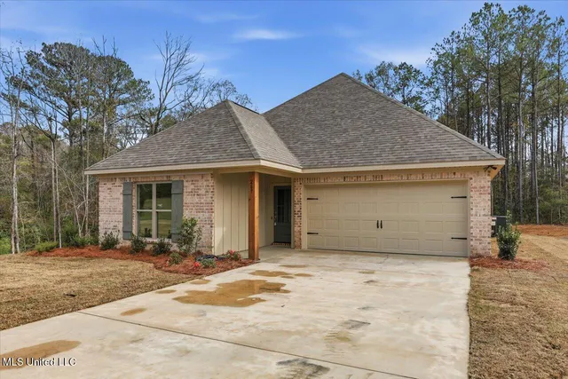 $249,900 | 269 Smith Drive, Mendenhall, MS 39114