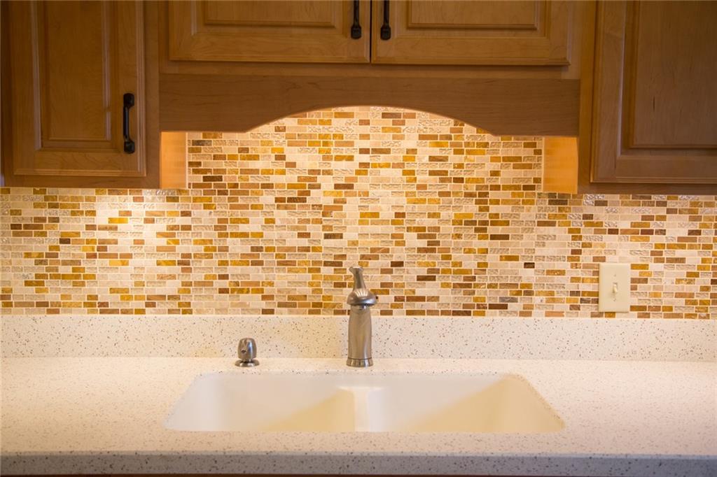 4457 Windsor Road Brownsburg, IN 46112 - Photo 5 of 14 Gallery Image 5