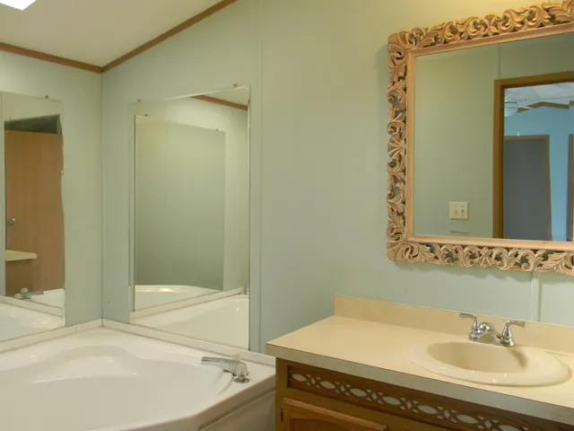 $58,000 | 35 Marietta Lane, Northumberland, NH 03582