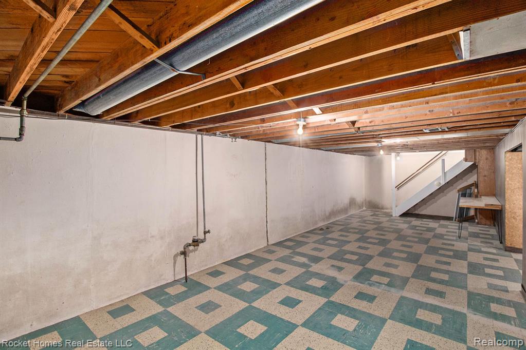 17962 Airport Road Fraser, MI 48026 - Photo 18 of 24 Gallery Image 18