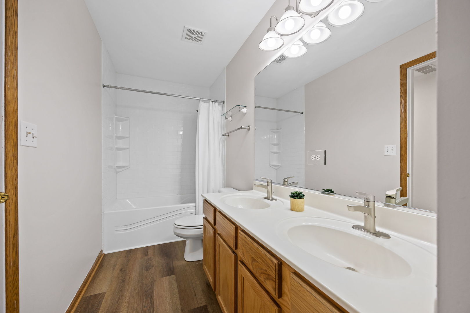 262 Springbrook Trail South Oswego, IL 60543 - Photo 19 of 25