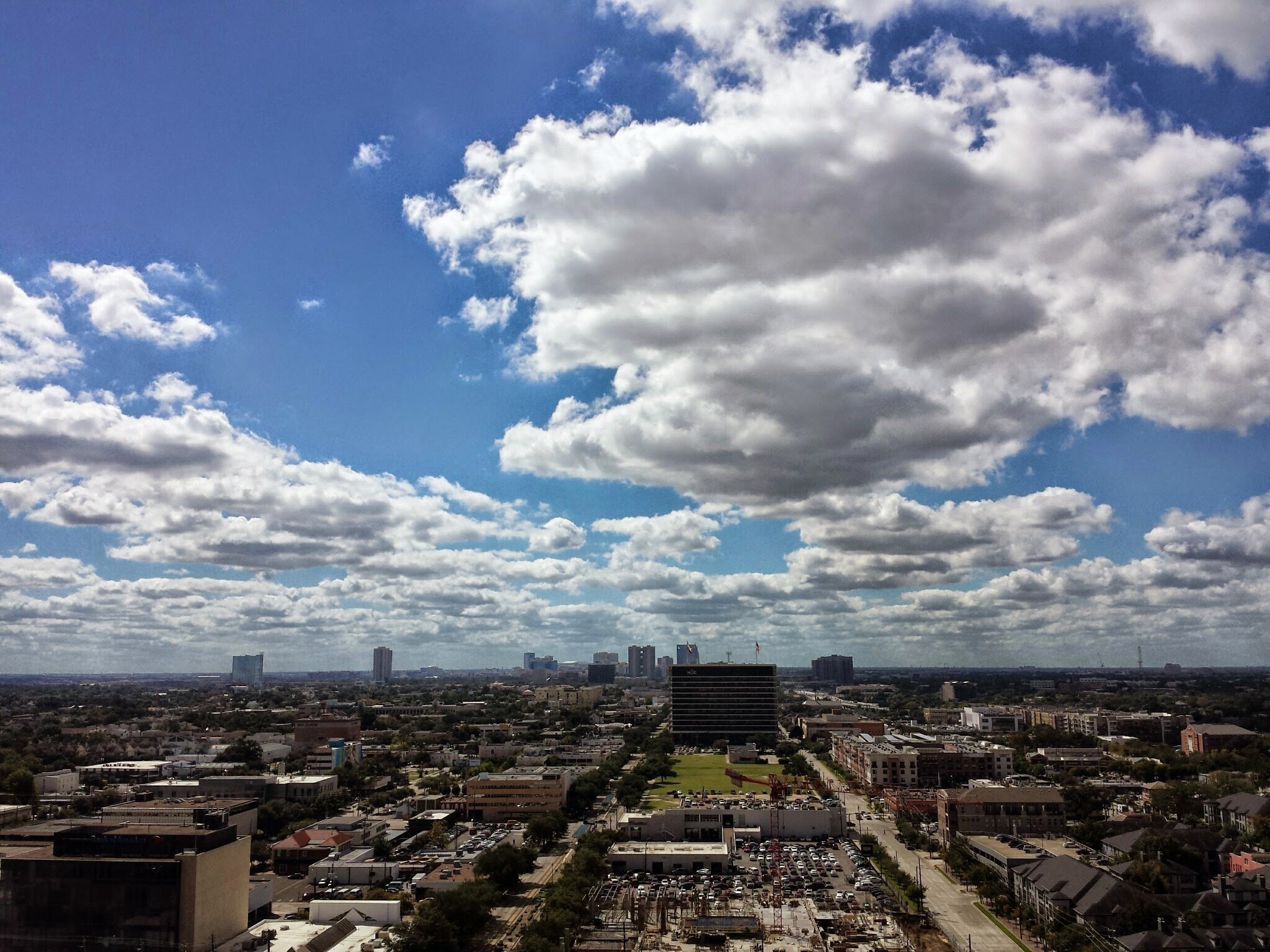 2016 Main Street, Unit 1914 Houston, TX 77002 - Photo 20 of 50 a city view with lot of high rise buildings