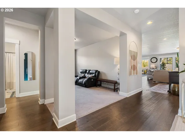 a view of a livingroom with furniture and a livingroom