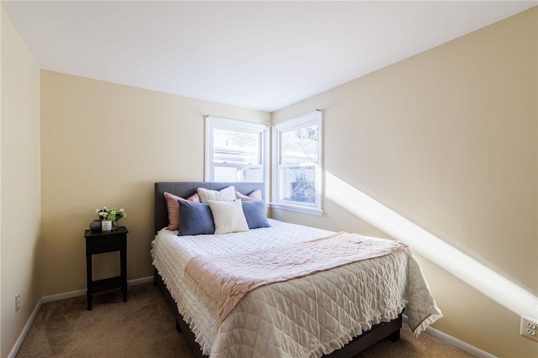 95 Ridgewood Road Greece, NY 14626 - Photo 16 of 22