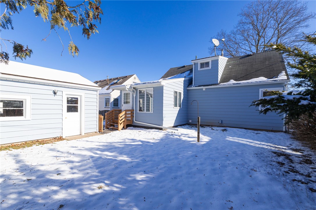 95 Ridgewood Road Greece, NY 14626 - Photo 4 of 22