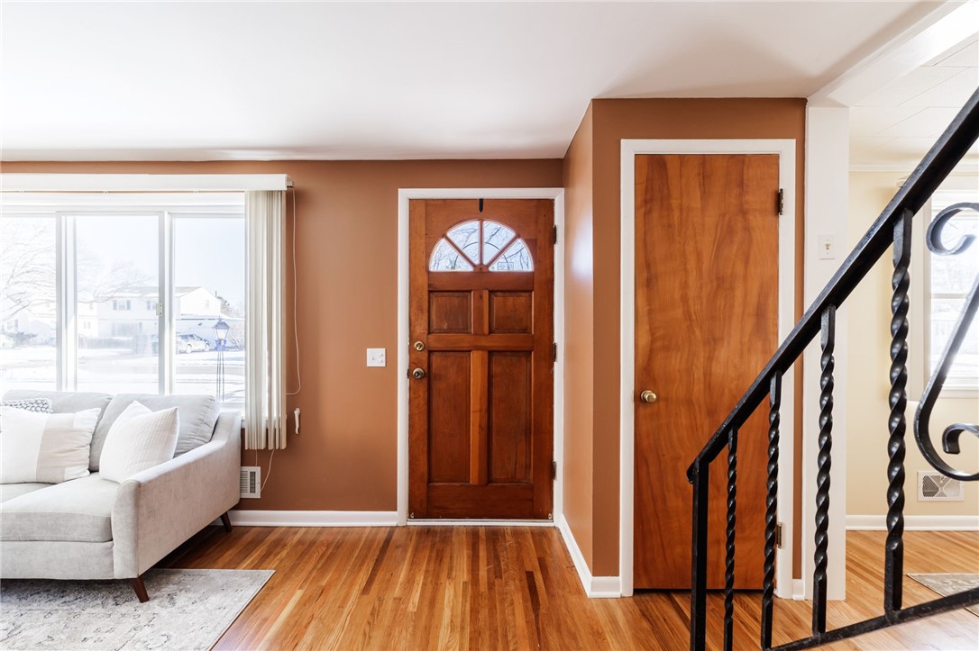 95 Ridgewood Road Greece, NY 14626 - Photo 5 of 22