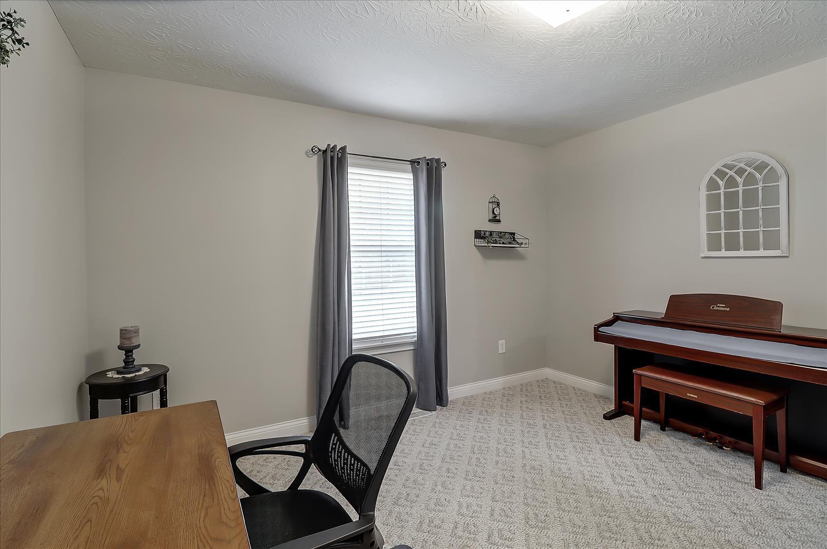 185 Maple Ridge Crittenden, KY 41030 - Photo 17 of 41 Gallery Image 17