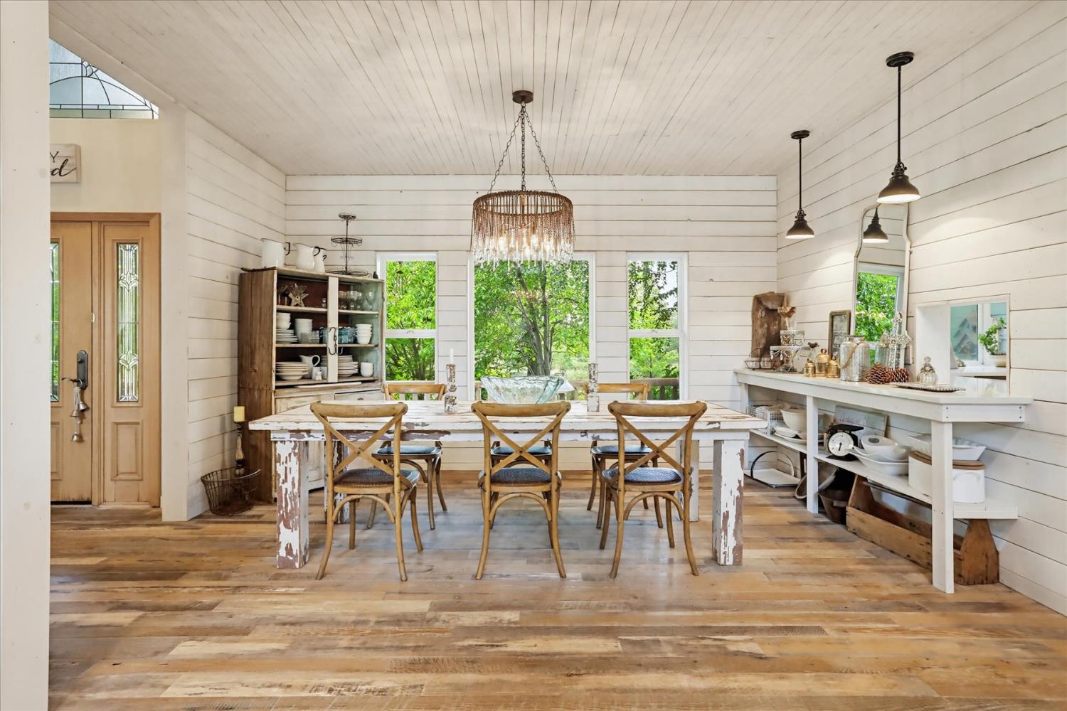 21211 McCourtney Road Grass Valley, CA 95949 - Photo 14 of 93