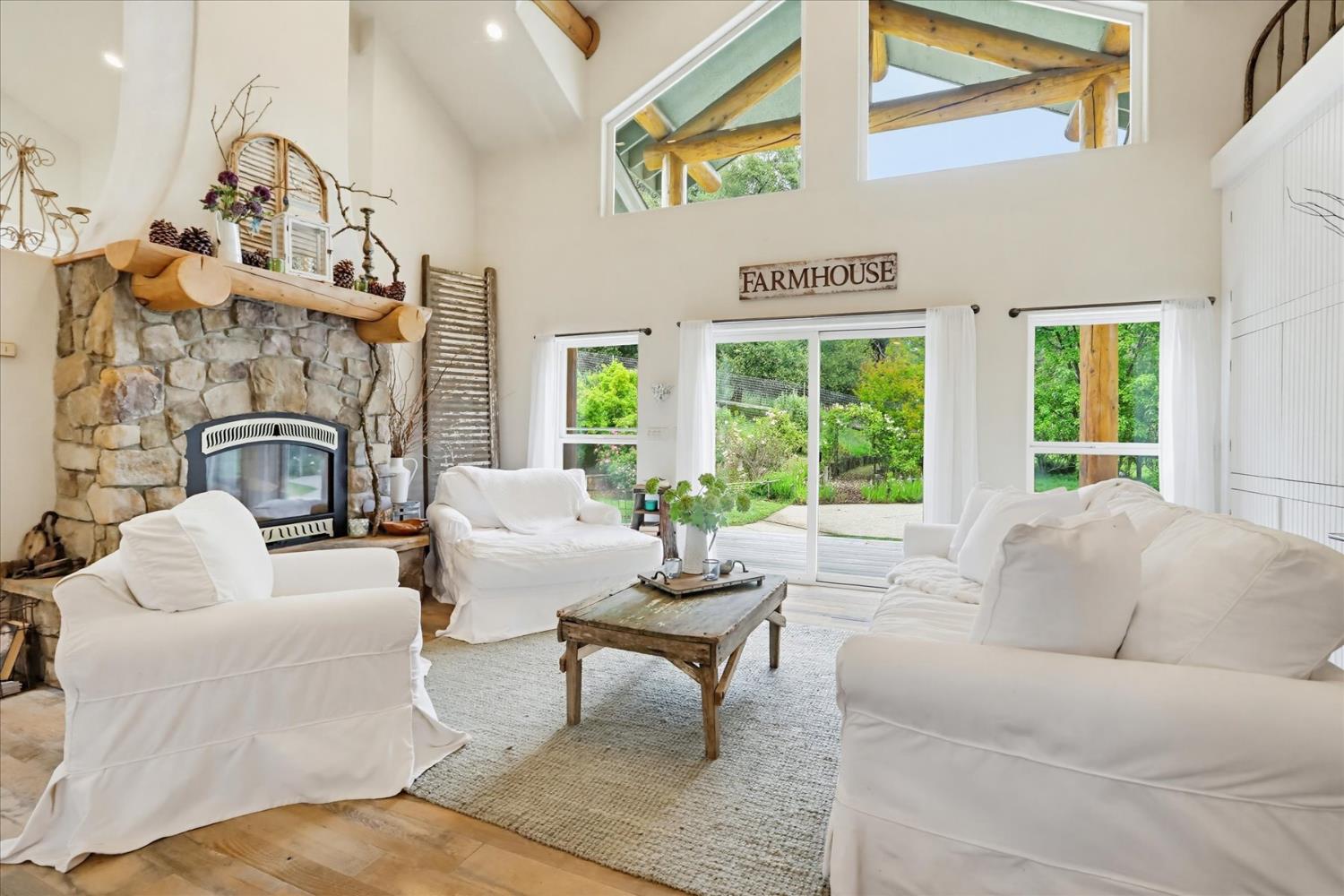 21211 McCourtney Road Grass Valley, CA 95949 - Photo 9 of 93