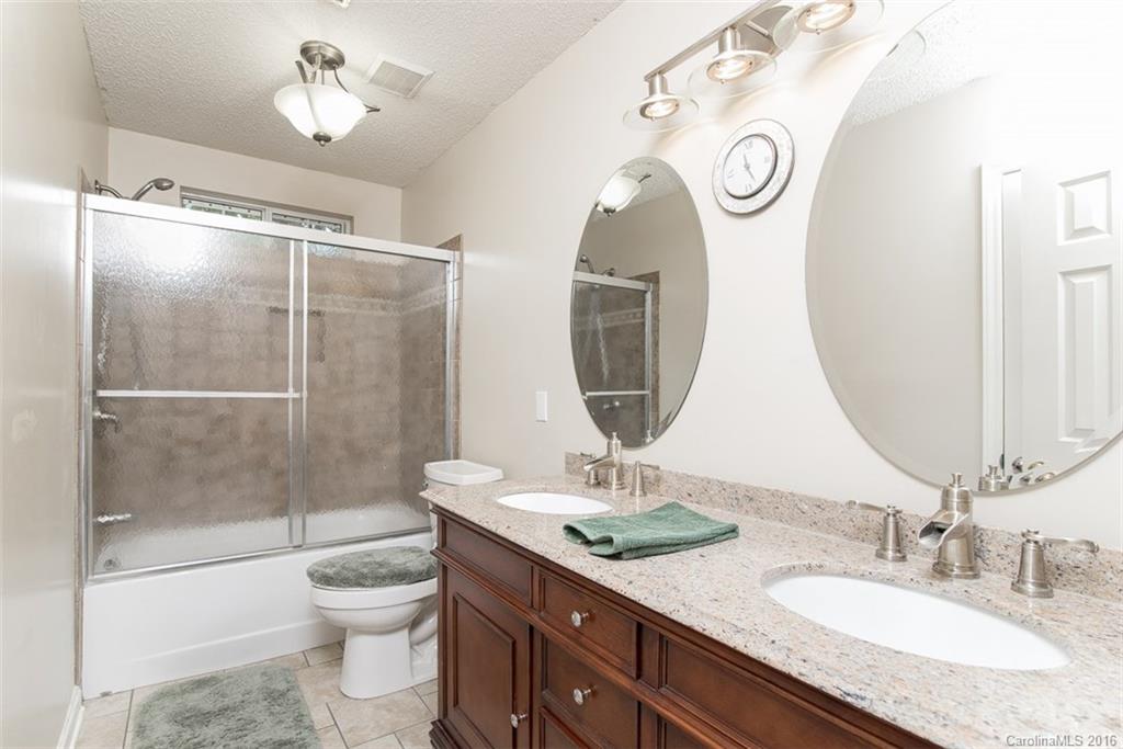 8219 Hunley Ridge Road Matthews, NC 28104 - Photo 14 of 22 Gallery Image 14