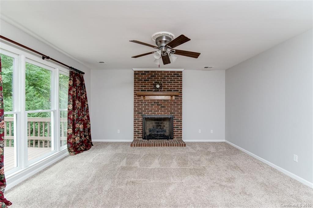 8219 Hunley Ridge Road Matthews, NC 28104 - Photo 6 of 22 Gallery Image 6