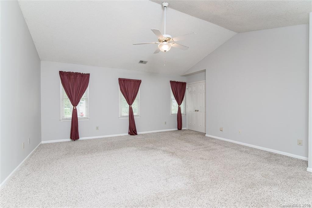 8219 Hunley Ridge Road Matthews, NC 28104 - Photo 8 of 22 Gallery Image 8