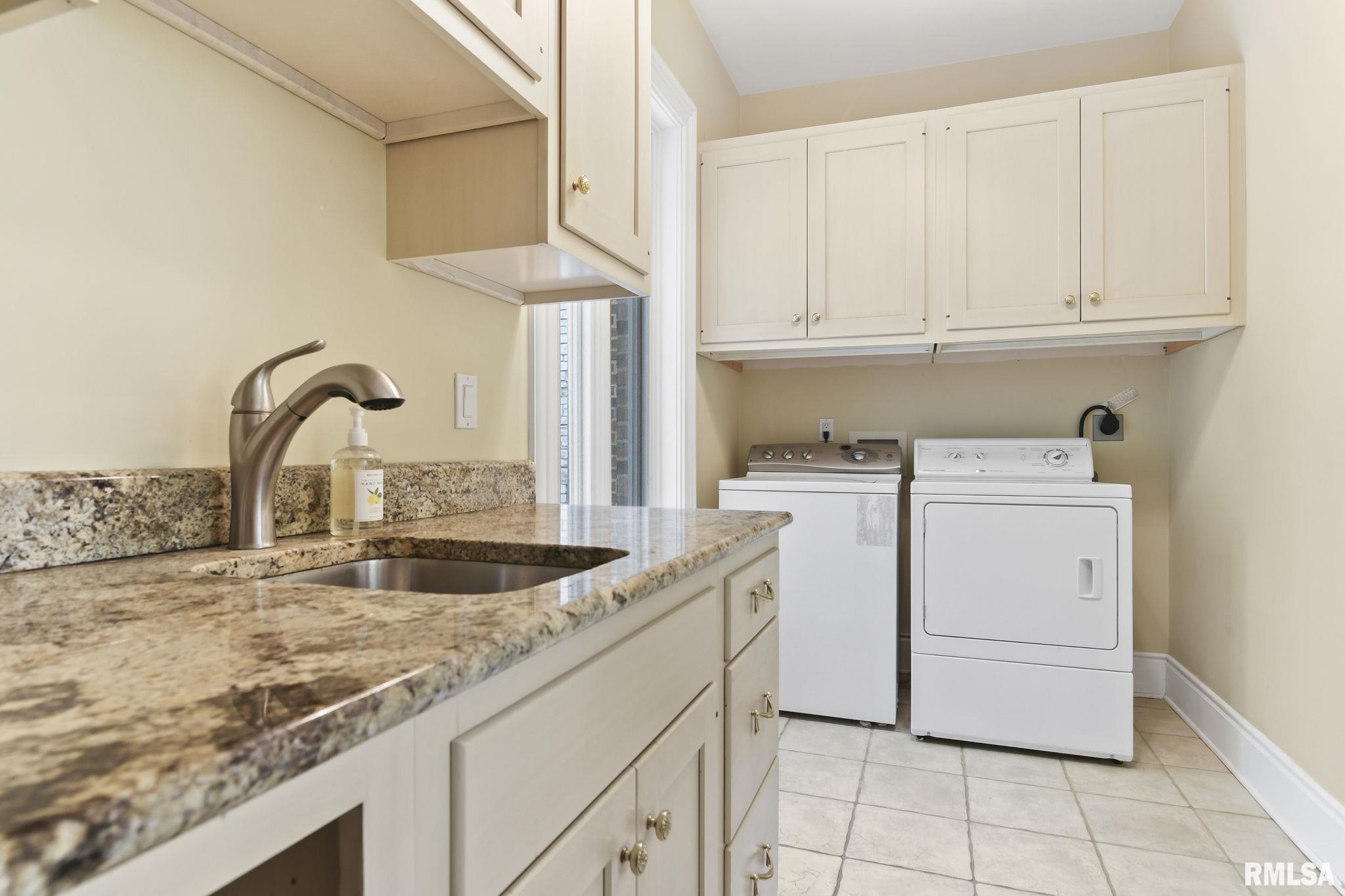 5 Hillcrest Road Springfield, IL 62704 - Photo 21 of 76