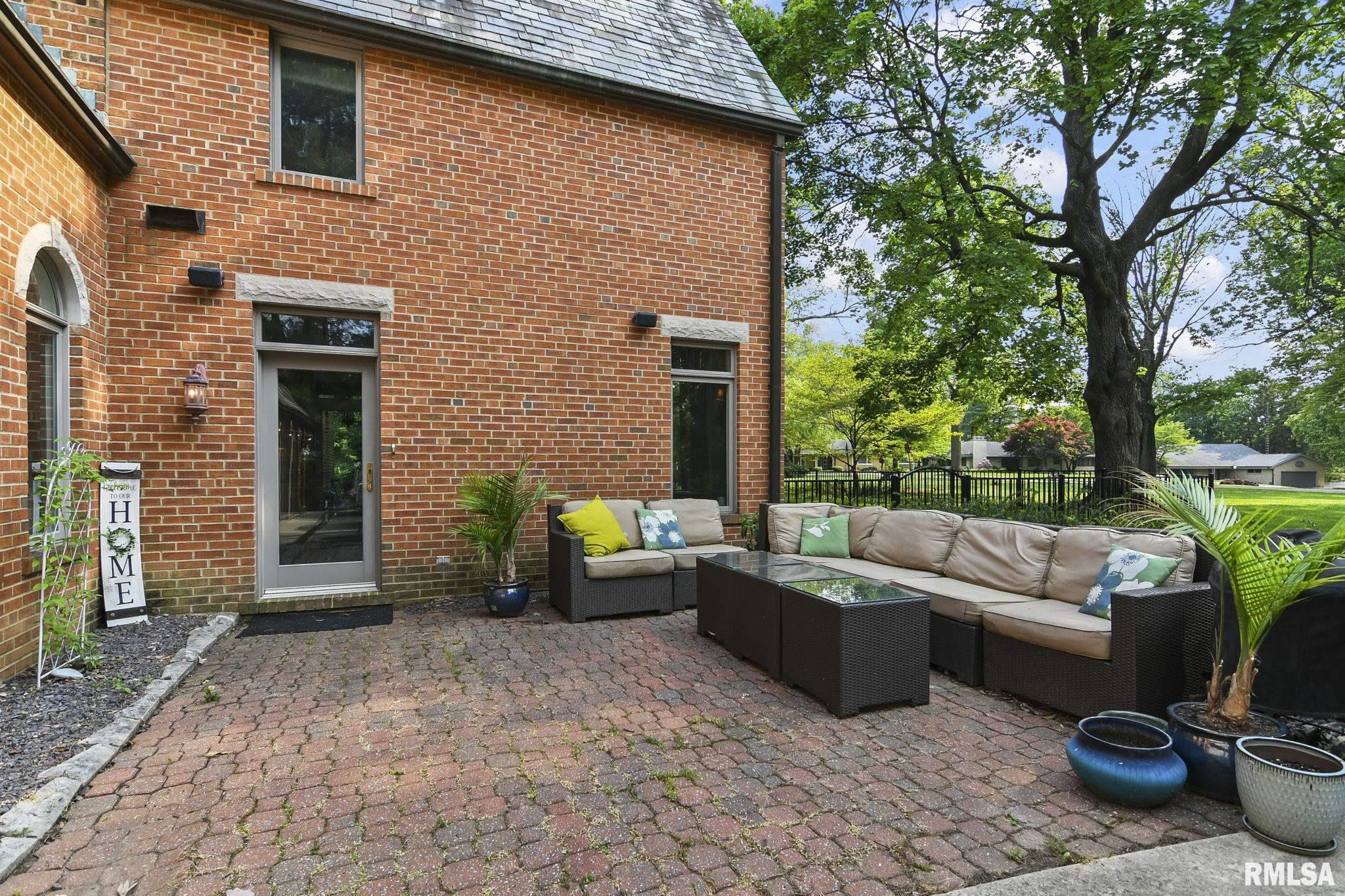 5 Hillcrest Road Springfield, IL 62704 - Photo 4 of 76