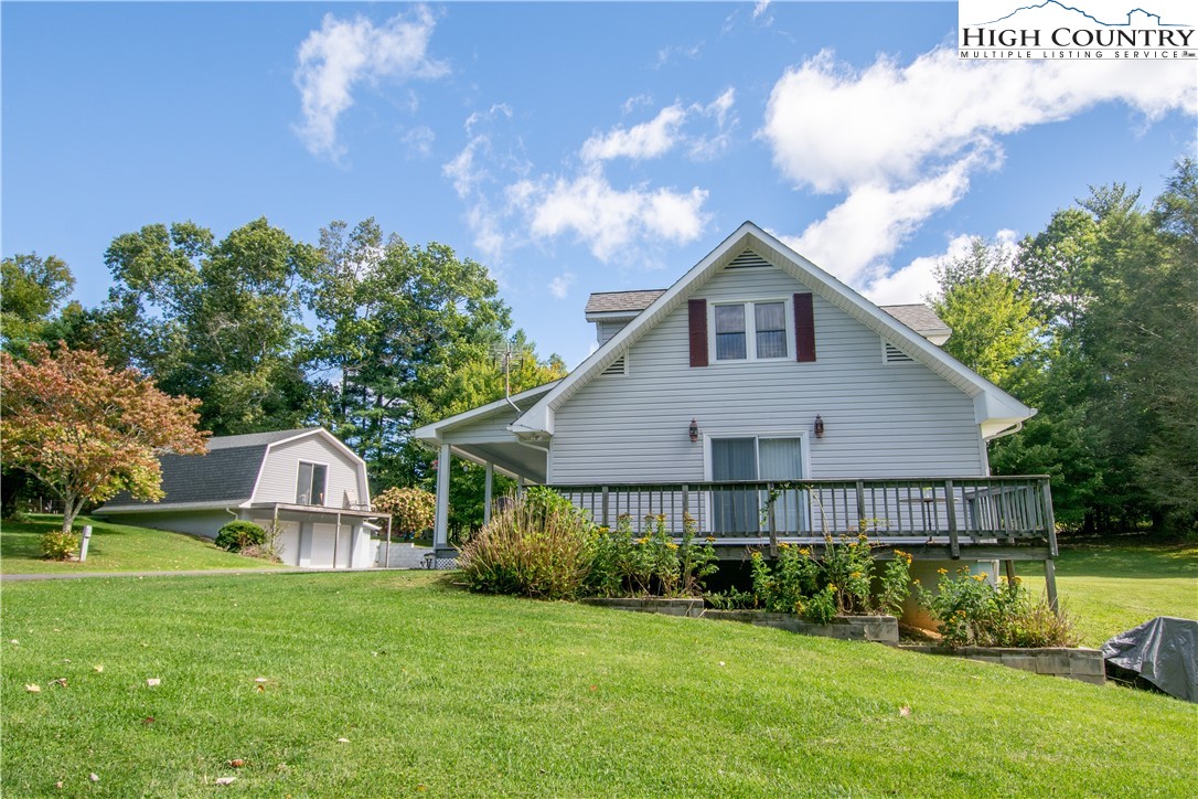 364 Hartsoe Road Warrensville, NC 28693 - Photo 7 of 45 Gallery Image 7