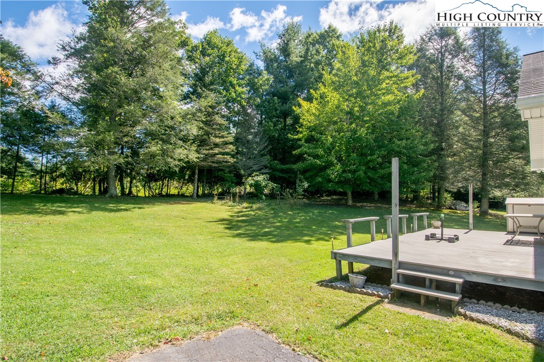 364 Hartsoe Road Warrensville, NC 28693 - Photo 10 of 45 Gallery Image 10
