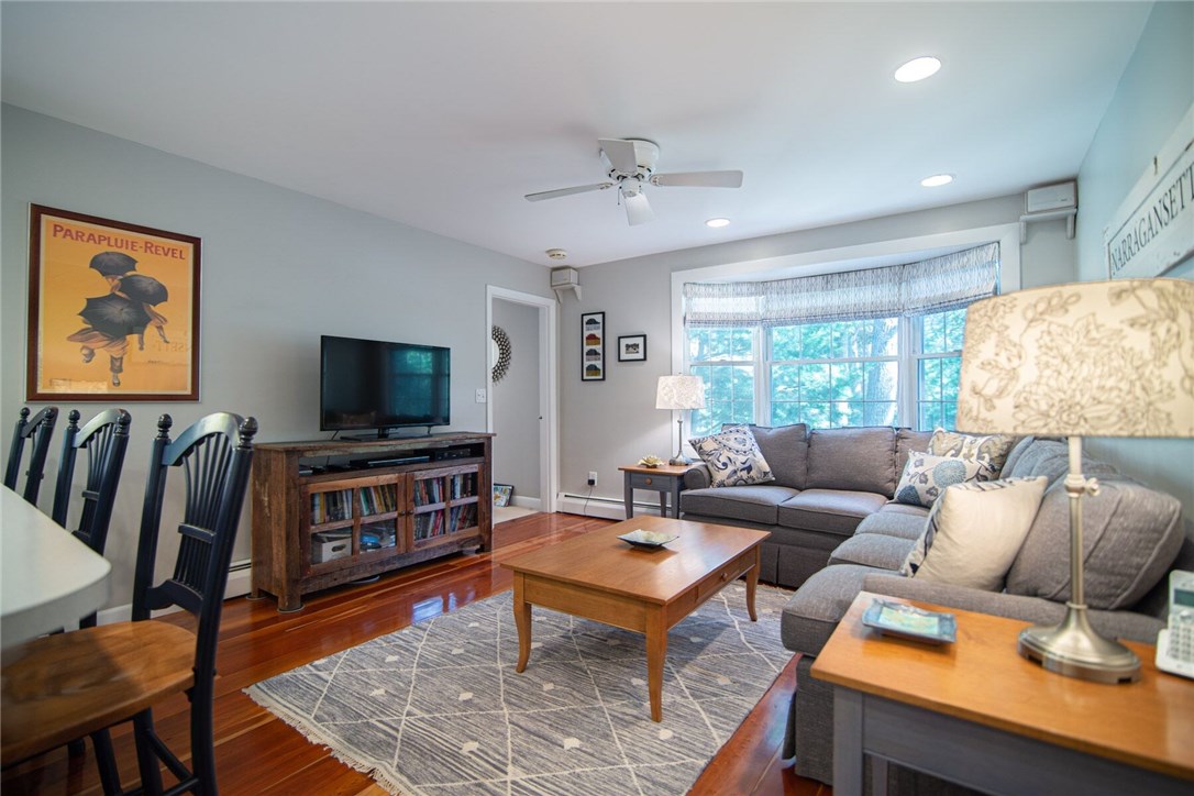 36 Paine Road Cumberland, RI 02864 - Photo 12 of 35 Gallery Image 12