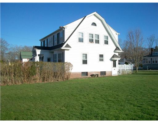 52 Kingstown Road Narragansett, RI 02882 - Photo 20 of 20 Exterior Back.