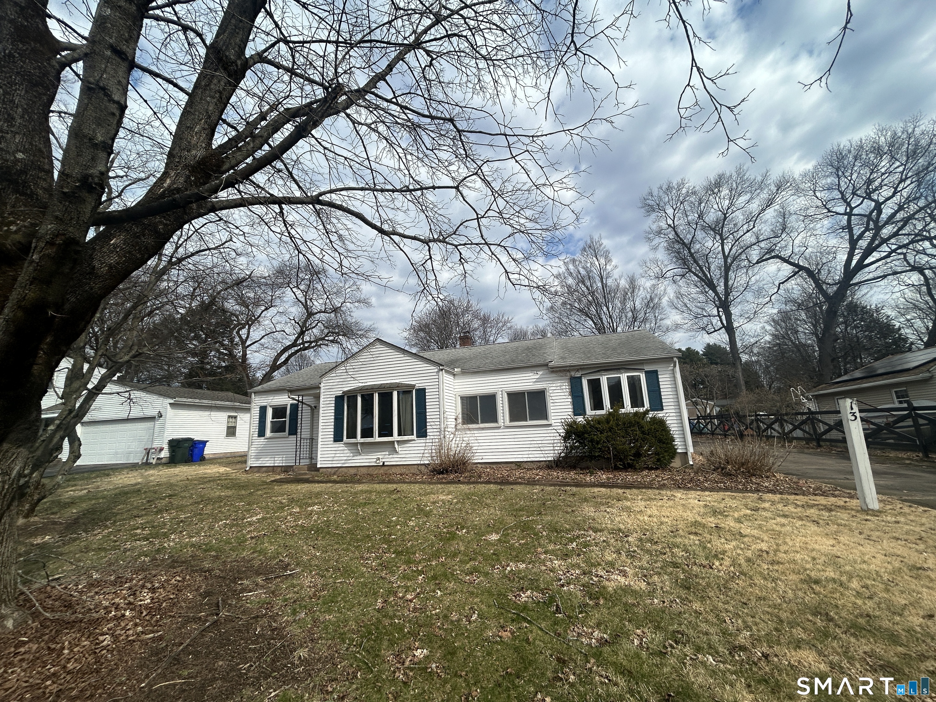 13 Jubrey Lane Windsor Locks, CT 06096 - Photo 3 of 28