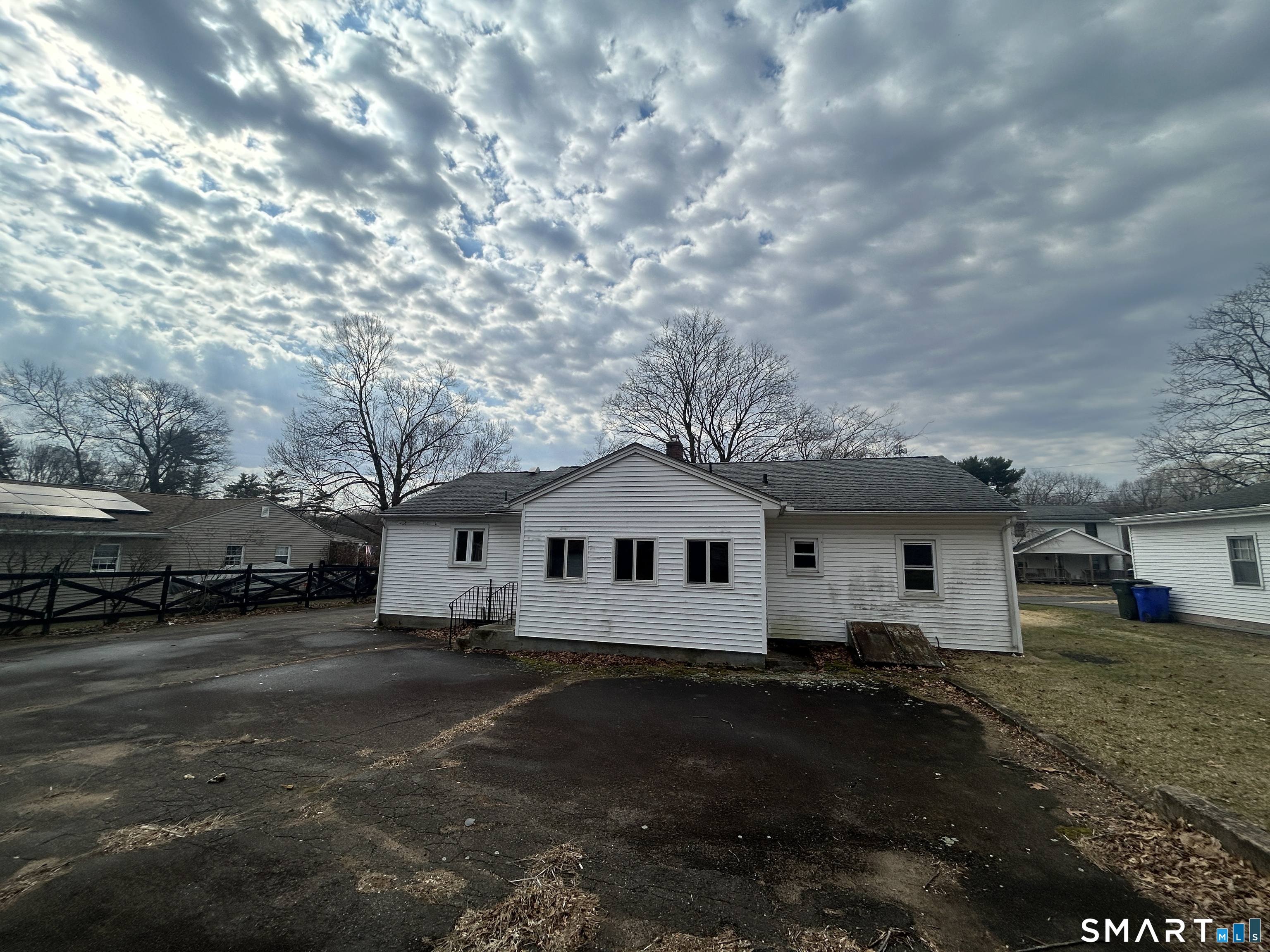 13 Jubrey Lane Windsor Locks, CT 06096 - Photo 6 of 28
