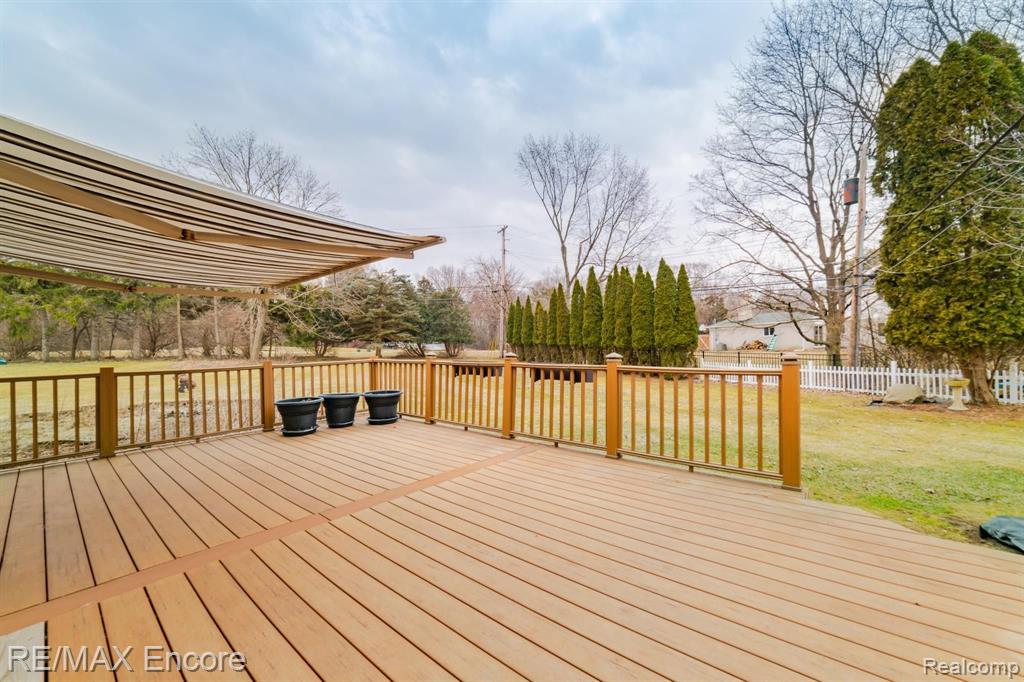 948 Spartan Court Rochester Hills, MI 48309 - Photo 37 of 41