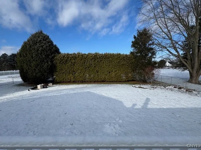 $269,900 | 109 Fairway Lane, Sherrill, NY 13461