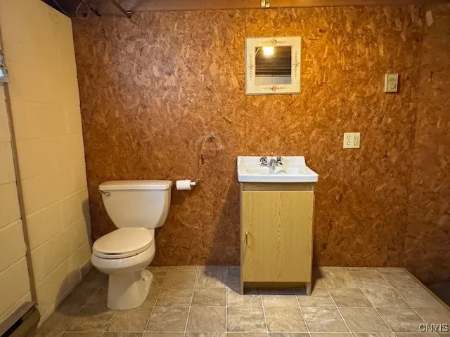 $269,900 | 109 Fairway Lane, Sherrill, NY 13461