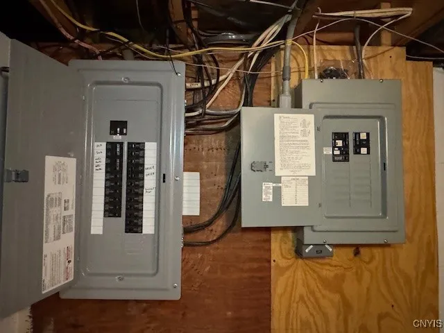 $269,900 | 109 Fairway Lane, Sherrill, NY 13461