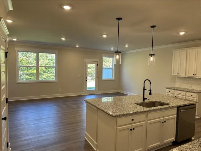 $372,270 | 4115 Millstone Park Lane, Oakwood, GA 30566