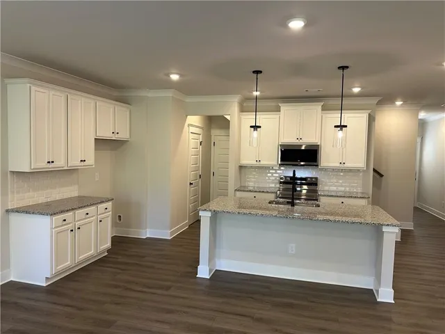 $372,270 | 4115 Millstone Park Lane, Oakwood, GA 30566