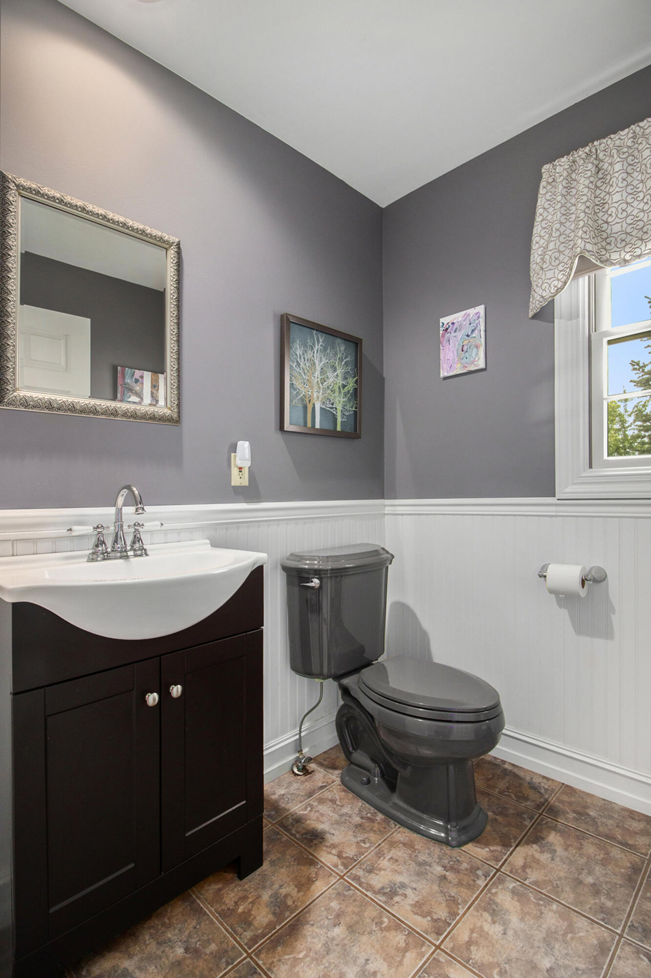 2641 Burtch Road Grass Lake, MI 49240 - Photo 11 of 28 Bathroom