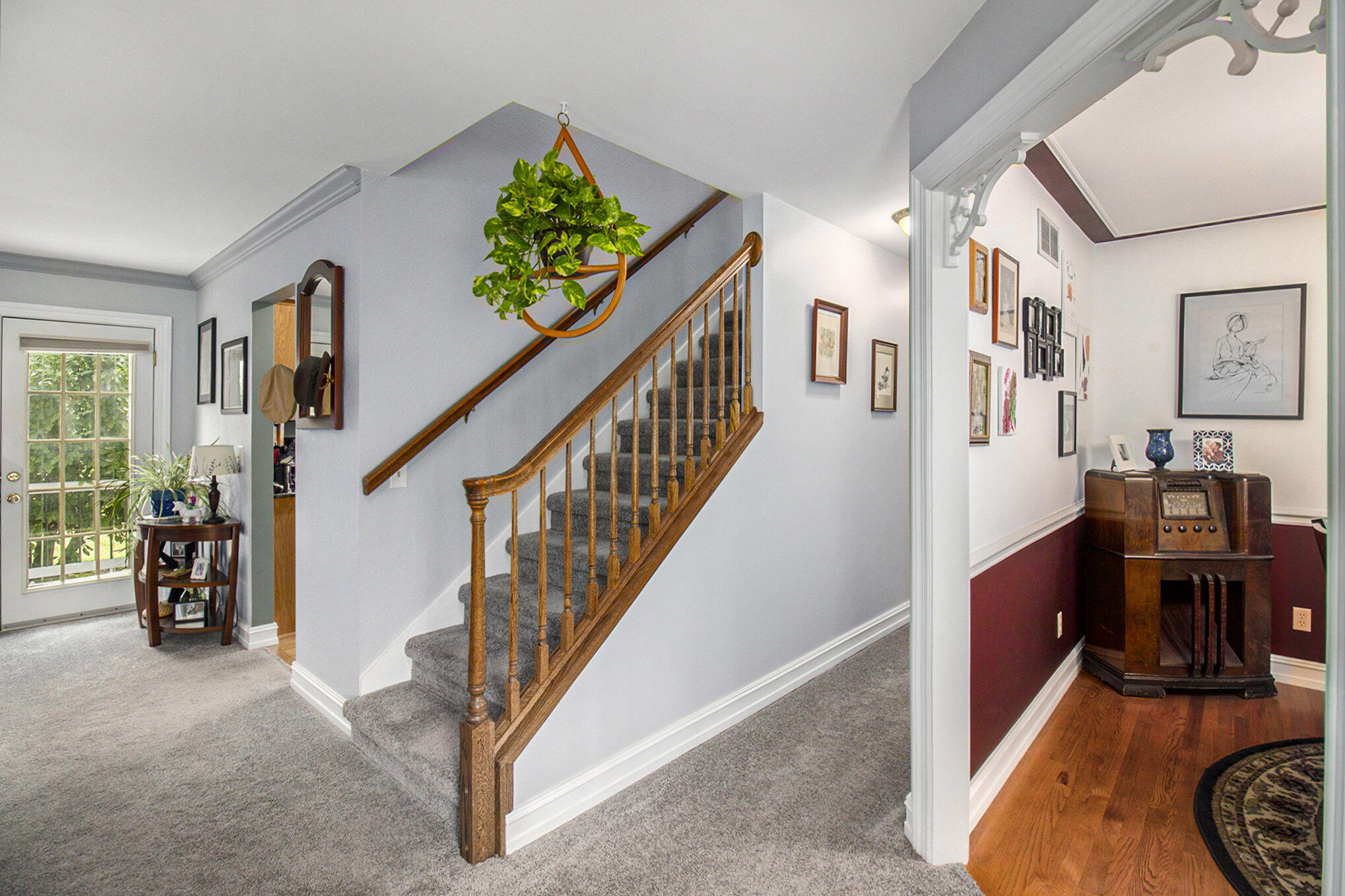 2641 Burtch Road Grass Lake, MI 49240 - Photo 3 of 28 Foyer