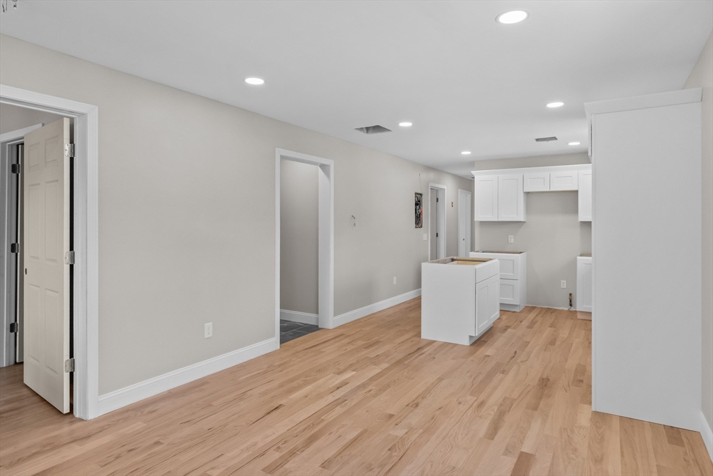 37 Murray Street Providence, RI 02909 - Photo 5 of 35