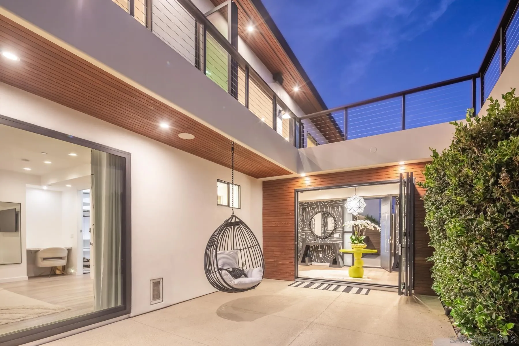 303 Hillcrest Drive Encinitas, CA 92024 - Photo 12 of 28 a view of an entryway with wooden floor