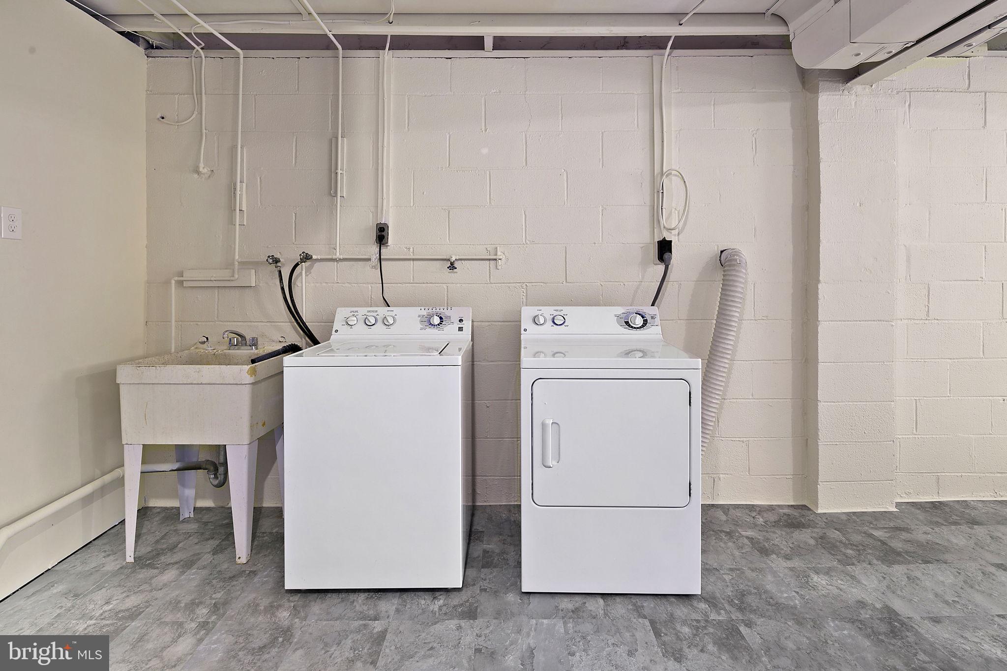 1508 Crestline Road Silver Spring, MD 20904 - Photo 26 of 31 Laundry