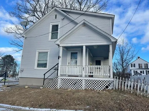 $1,900 | 23 Chester Court, Laconia, NH 03246