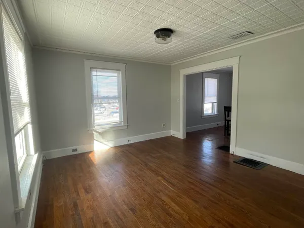 $1,900 | 23 Chester Court, Laconia, NH 03246
