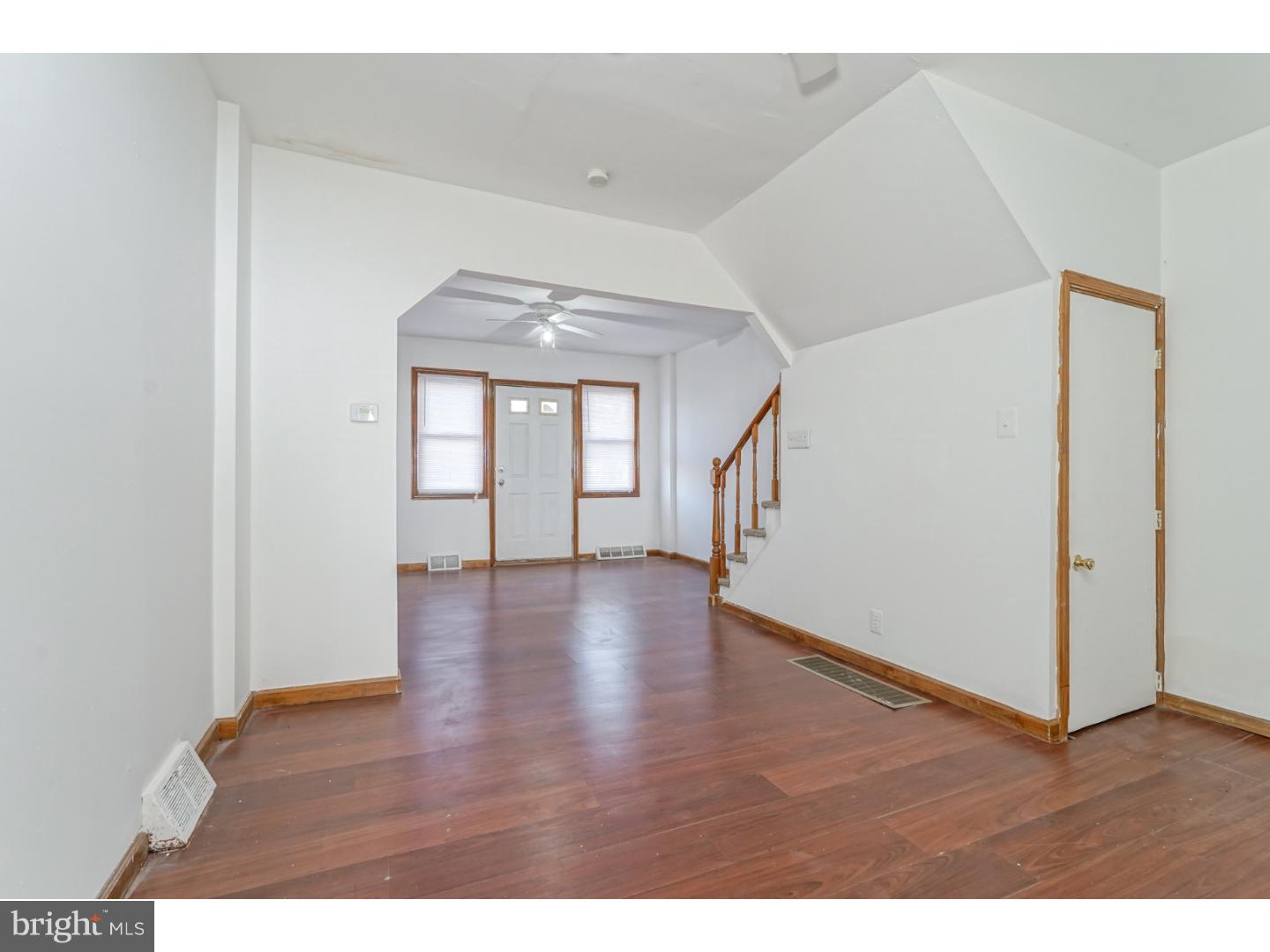 1248 South Merrimac Road Camden, NJ 08104 - Photo 5 of 18