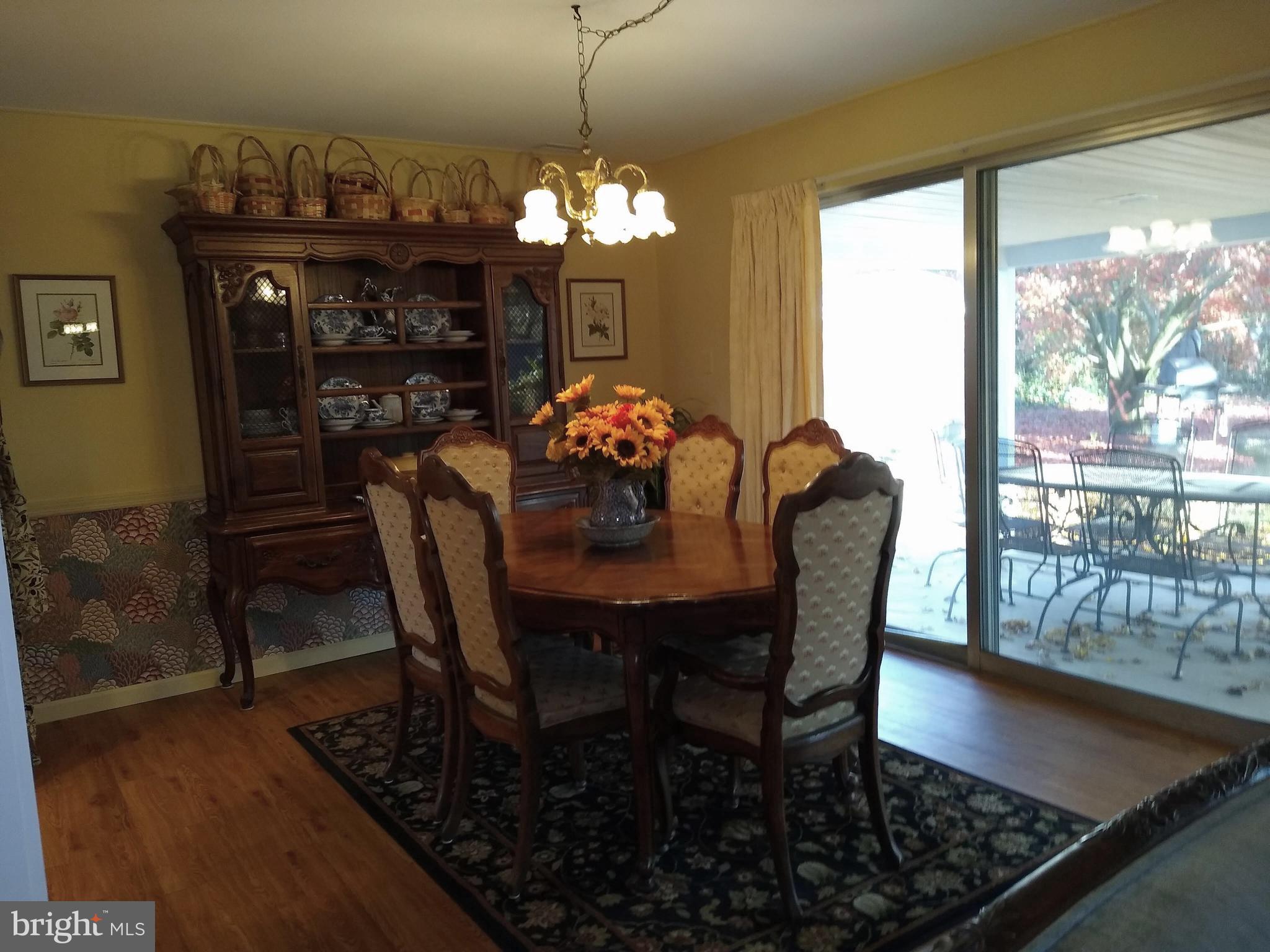 14 Hamlet Road Levittown, PA 19056 - Photo 14 of 47 Dinning Room