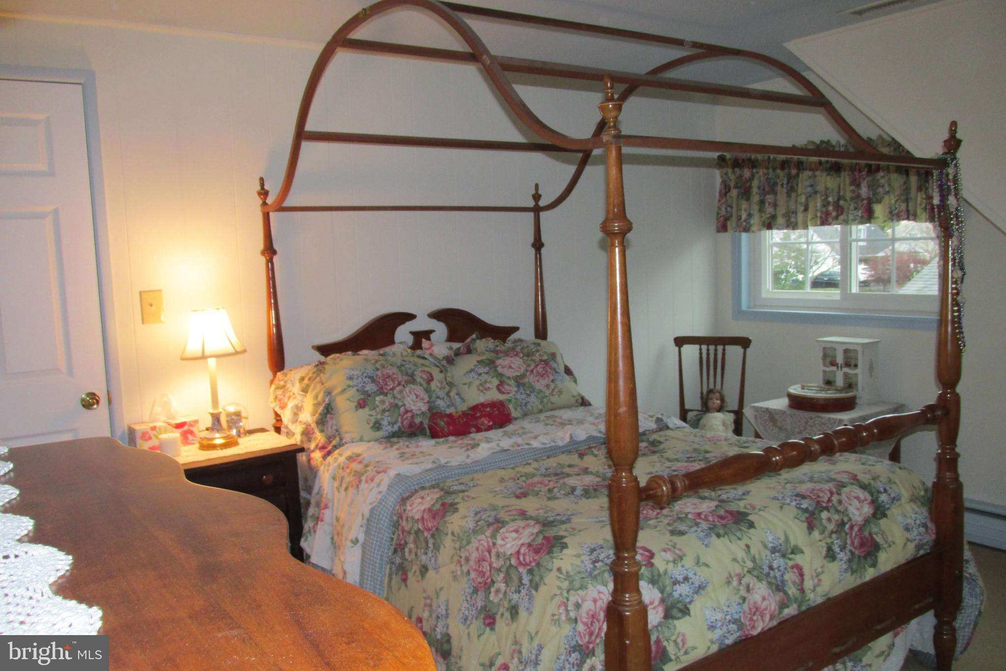 14 Hamlet Road Levittown, PA 19056 - Photo 35 of 47 Upstairs Bedroom 2
