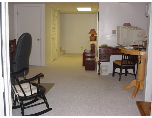 96 Village Post Road, Unit 96 Danvers, MA 01923 - Photo 9 of 10 Gallery Image 9