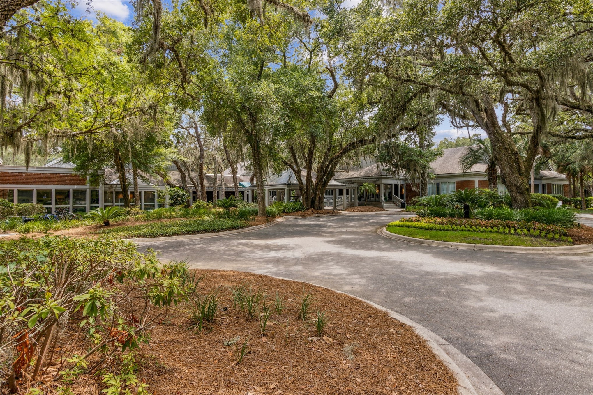418 Beachside Place, Unit 418 Fernandina Beach, FL 32034 - Photo 83 of 91 a view of a house with a yard