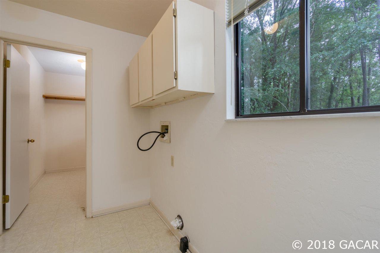 10219 Southwest 13th Place Gainesville, FL 32607 - Photo 3 of 25 Gallery Image 3