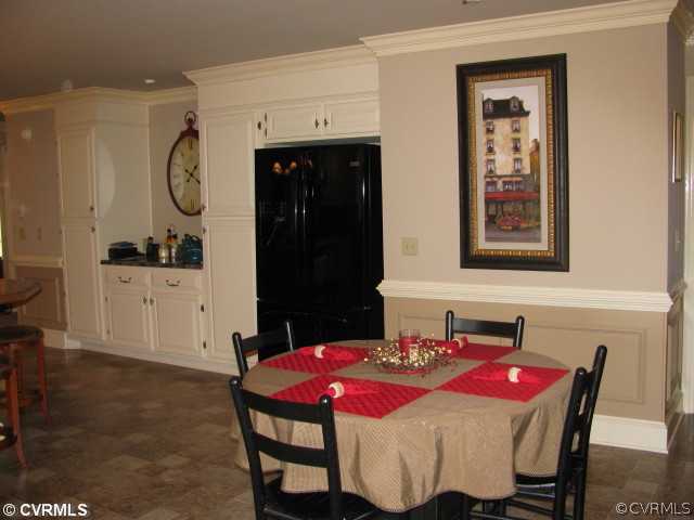 484 Guinea Road Farmville, VA 23901 - Photo 6 of 11 Kitchen